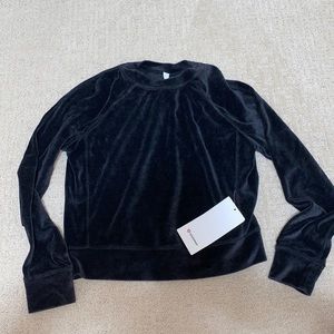 Women’s Lululemon Every Moment Crew